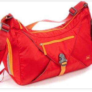 REI Co-op gym bag (red)